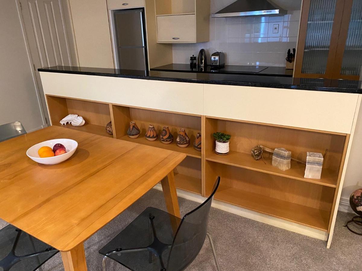 West End Precinct 2 Bedroom Apartment Close To Walkway And Ocean New Plymouth Extérieur photo